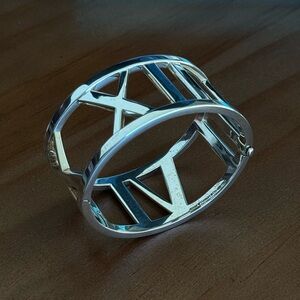 Tiffany & Co. Atlas Collection AG 925 Sterling Silver Wide Roman Bangle Bracelet